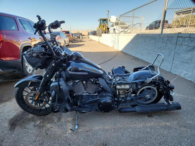 HARLEY-DAVIDSON FL 2018