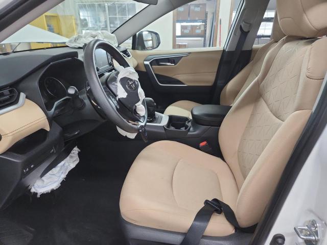 Фото 7 - TOYOTA RAV4