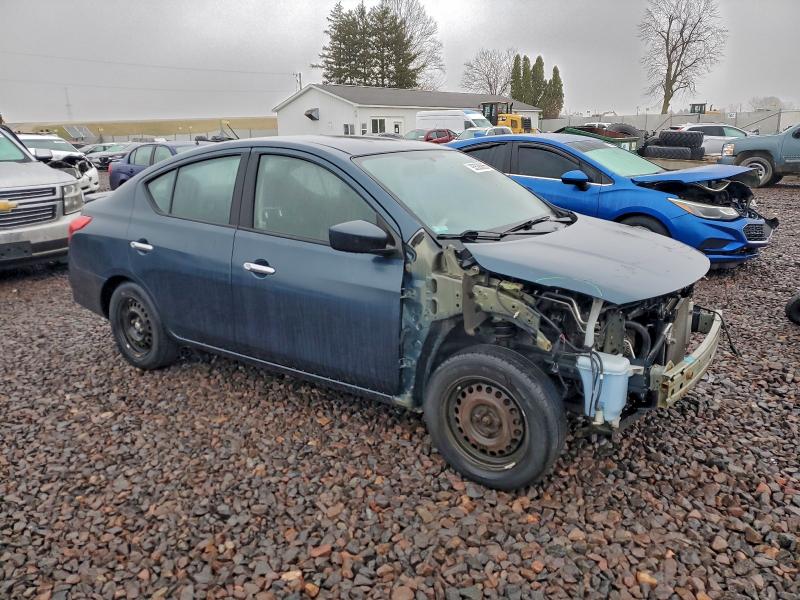 Фото 4 - NISSAN VERSA