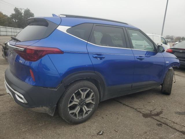 Фото 3 - KIA SELTOS