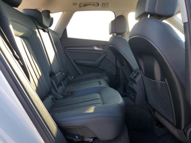 Фото 11 - AUDI Q5