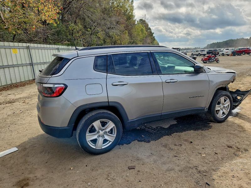Фото 3 - JEEP COMPASS