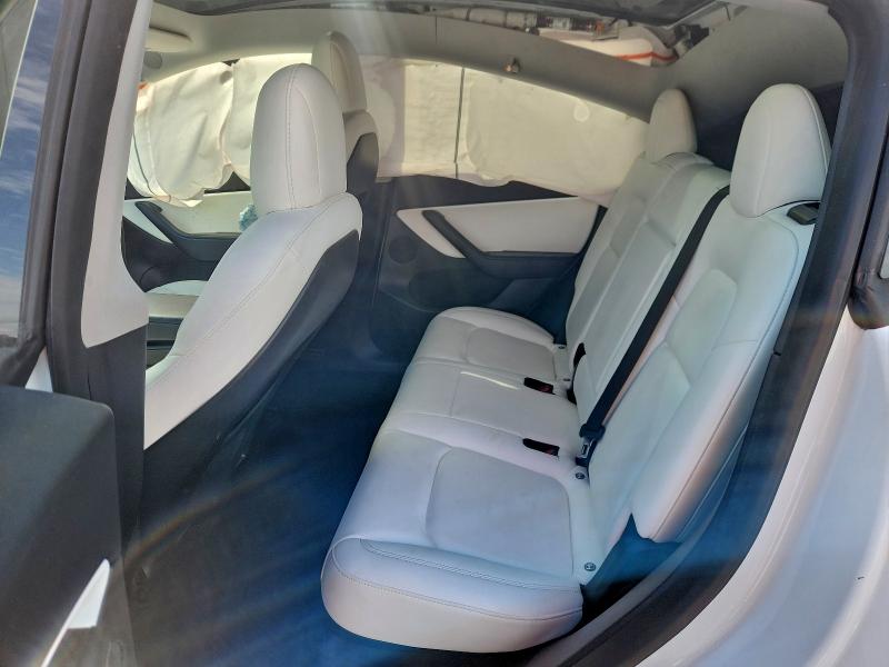 Фото 10 - TESLA MODEL Y