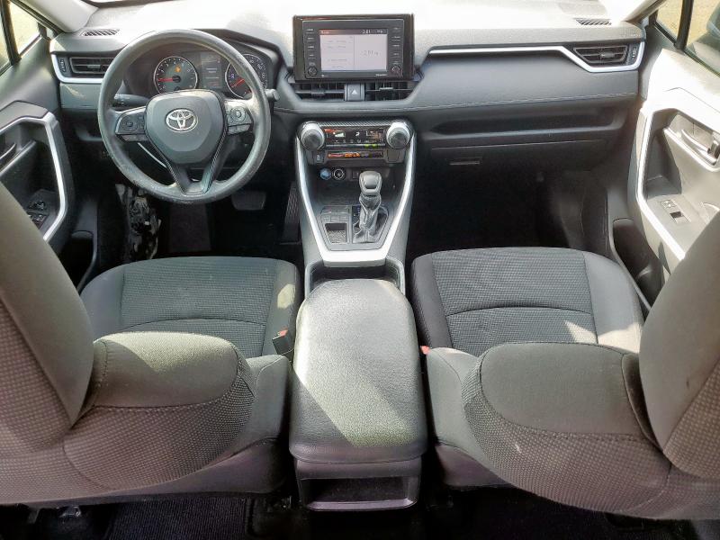 Фото 8 - TOYOTA RAV4