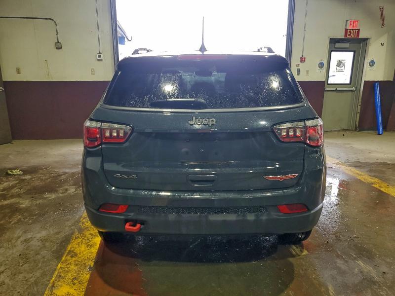 Фото 6 - JEEP COMPASS