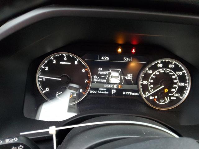 Фото 9 - MITSUBISHI OUTLANDER