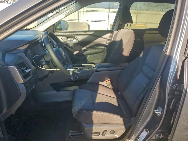 Фото 7 - NISSAN ROGUE