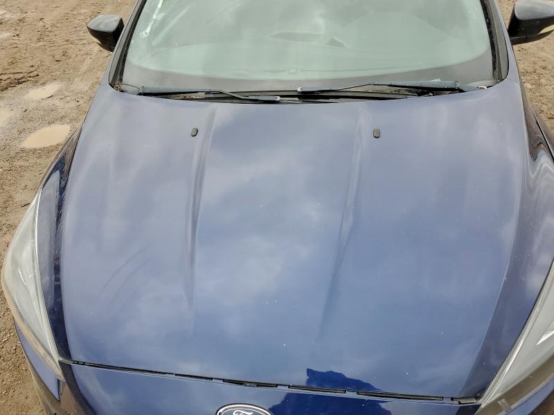 Фото 11 - FORD FOCUS