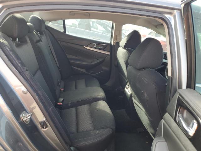 Фото 10 - NISSAN MAXIMA