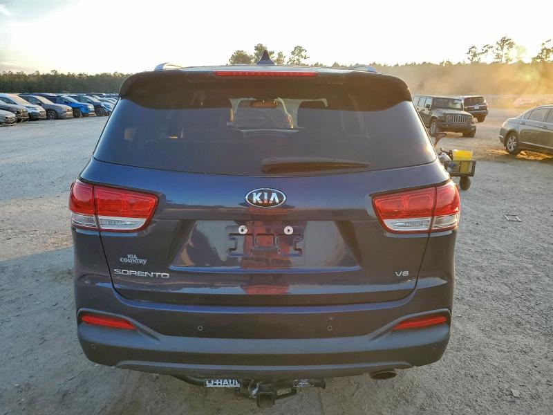 Фото 6 - KIA SORENTO