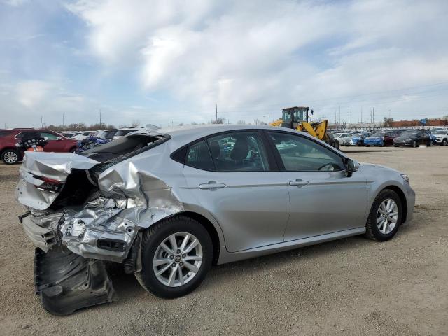 Фото 3 - TOYOTA CAMRY