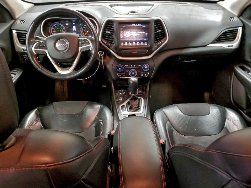 Фото 8 - JEEP CHEROKEE