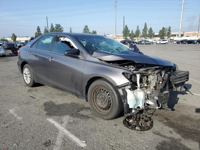 Фото 4 - TOYOTA CAMRY