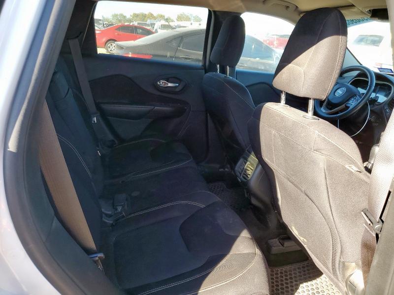 Фото 11 - JEEP GRAND CHER