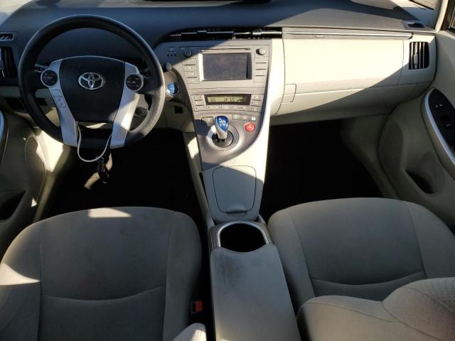 Фото 8 - TOYOTA PRIUS