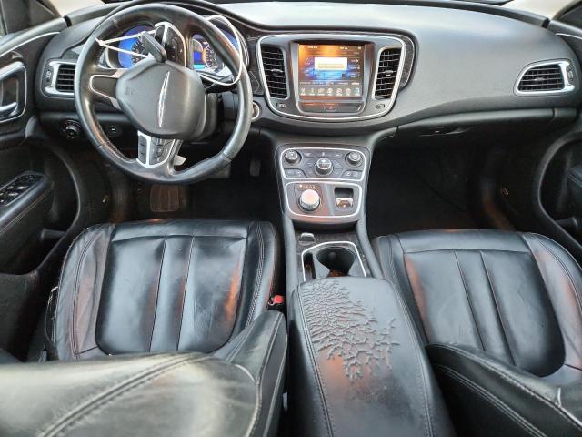 Фото 8 - CHRYSLER 200