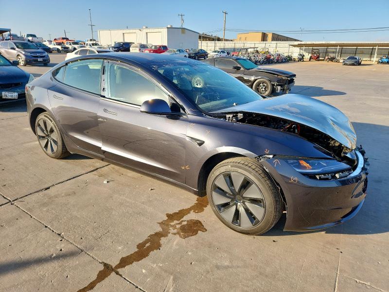 Фото 4 - TESLA MODEL 3