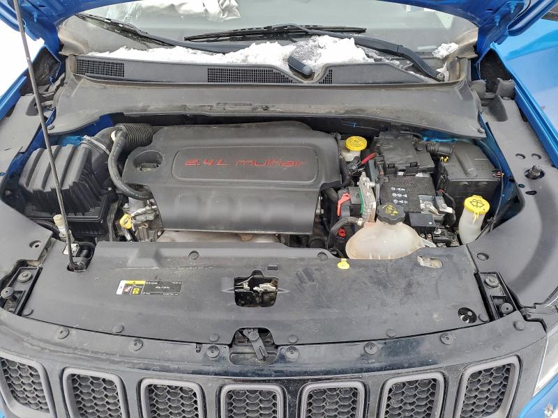 Фото 12 - JEEP COMPASS