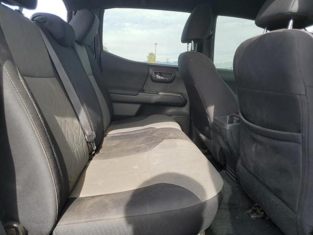 Фото 10 - TOYOTA TACOMA