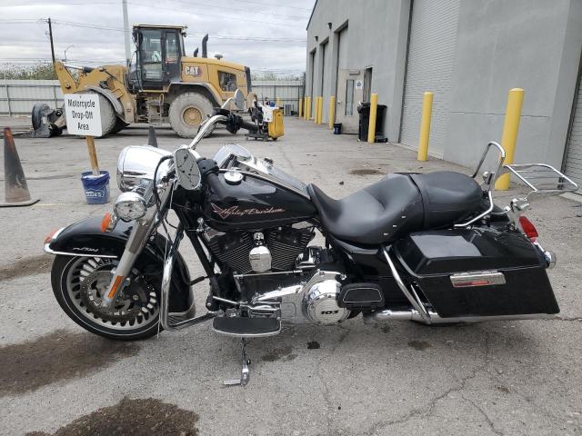 HARLEY-DAVIDSON FL 2013