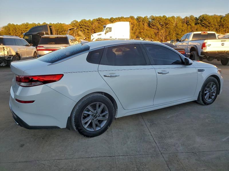 Фото 3 - KIA OPTIMA