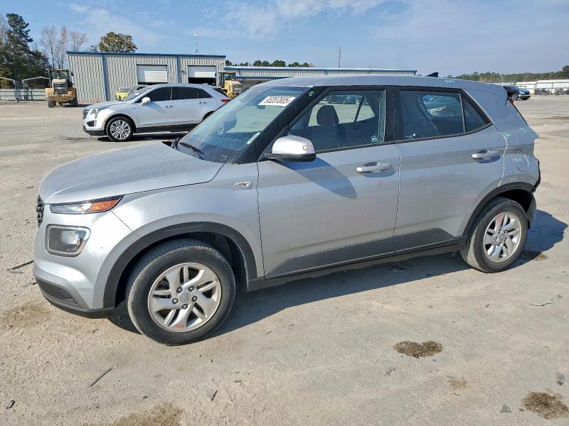 Фото 1 - HYUNDAI VENUE