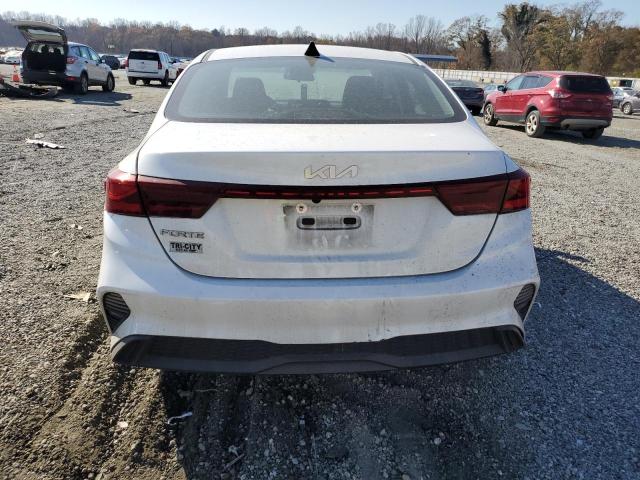 Фото 6 - KIA FORTE