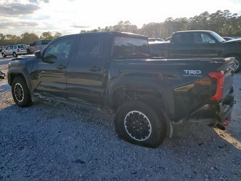 Фото 2 - TOYOTA TACOMA