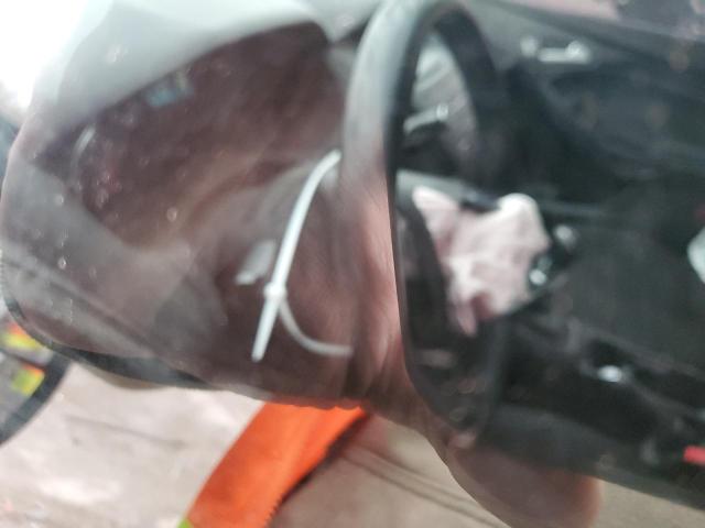 Фото 8 - FORD FOCUS