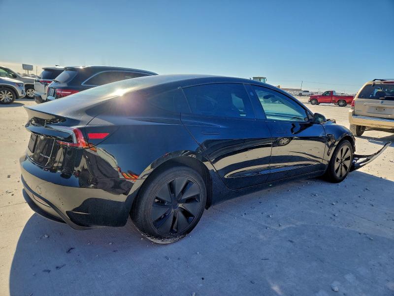 Фото 3 - TESLA MODEL 3