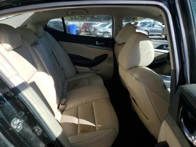 Фото 10 - NISSAN MAXIMA