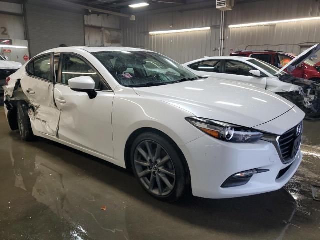 Фото 4 - MAZDA 3