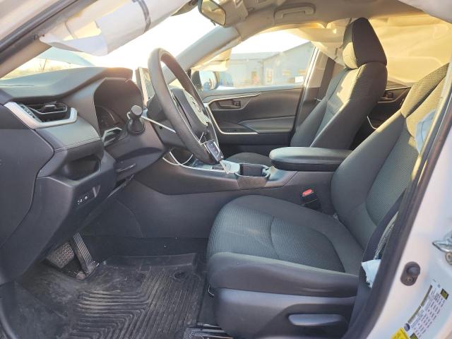 Фото 7 - TOYOTA RAV4