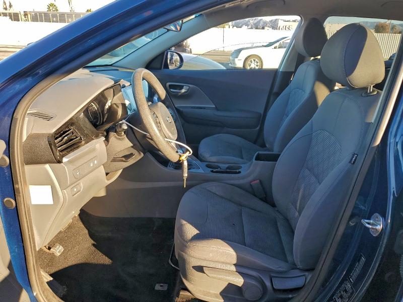 Фото 7 - KIA NIRO