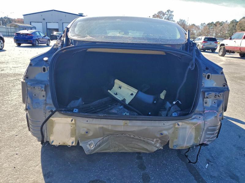 Фото 6 - TESLA MODEL 3