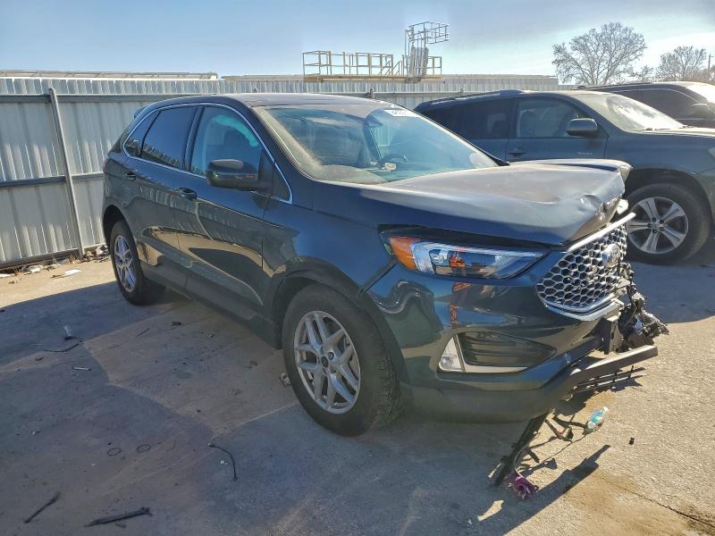 Фото 4 - FORD EDGE
