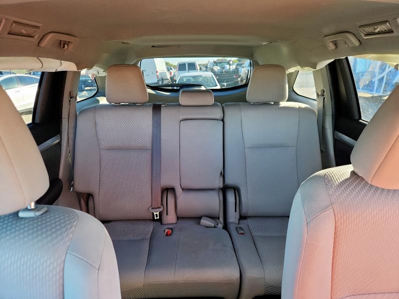 Фото 10 - TOYOTA HIGHLANDER