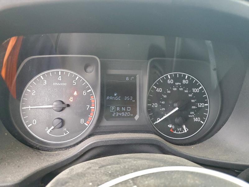 Фото 9 - NISSAN TITAN