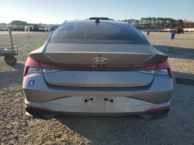 Фото 6 - HYUNDAI ELANTRA