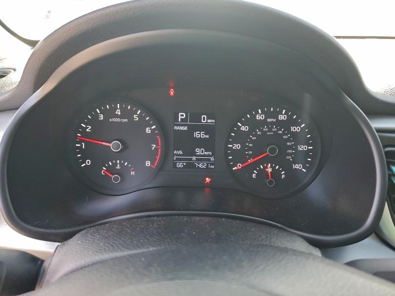 Фото 9 - KIA RIO