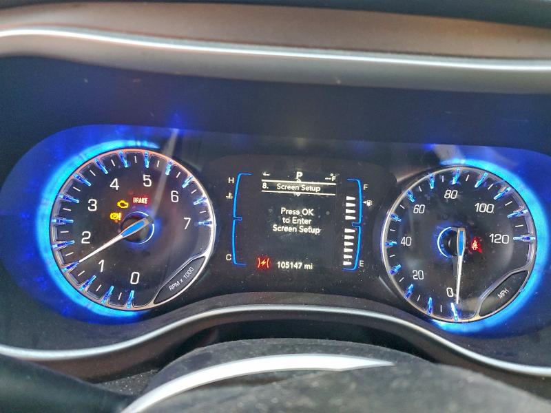 Фото 9 - CHRYSLER MINIVAN