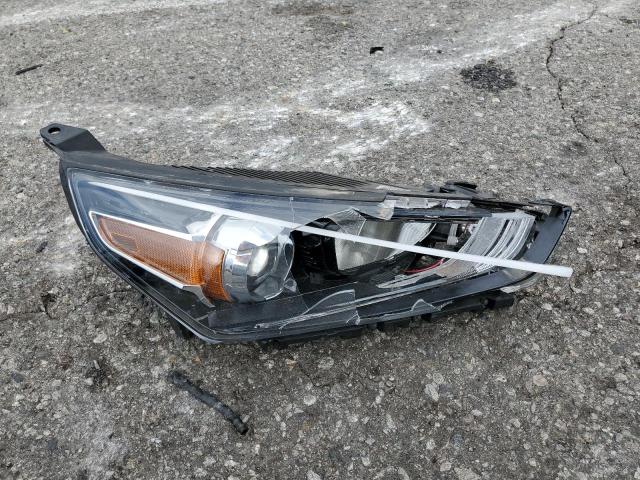 Фото 12 - HYUNDAI IONIQ