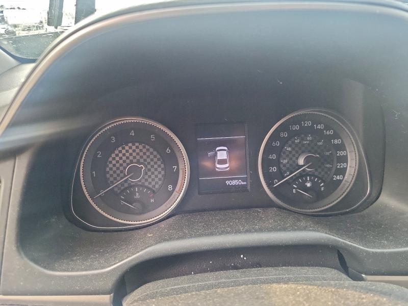 Фото 9 - HYUNDAI ELANTRA