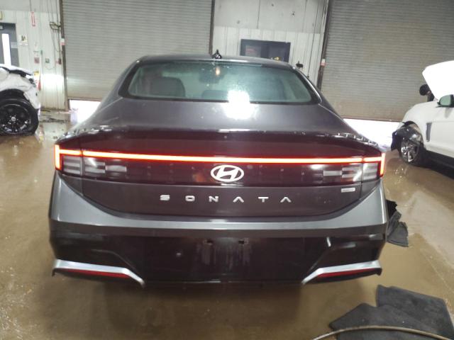 Фото 6 - HYUNDAI SONATA