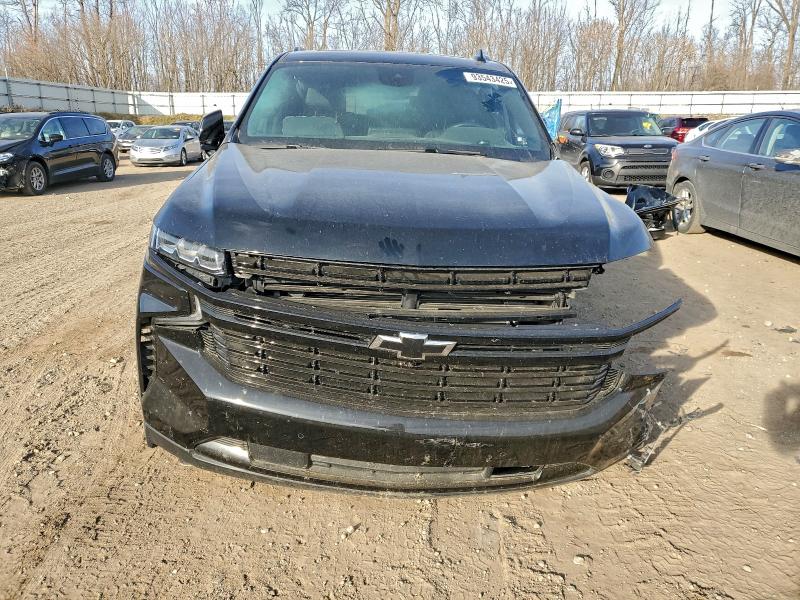 Фото 5 - CHEVROLET SUBURBAN