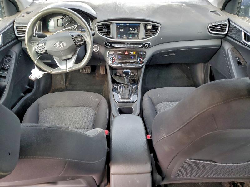Фото 8 - HYUNDAI IONIQ