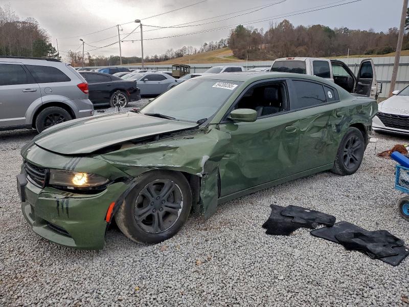 Фото 1 - DODGE CHARGER
