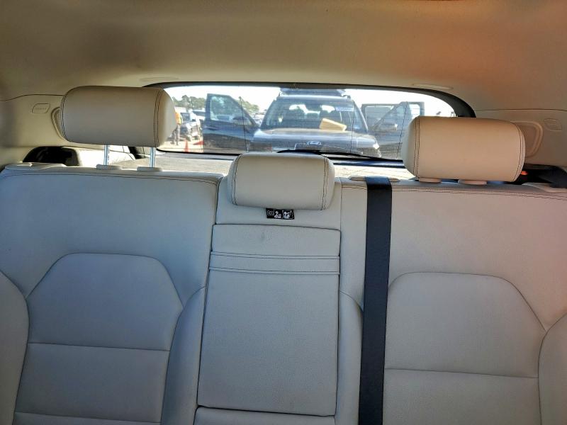 Фото 10 - MERCEDES-BENZ GLA-CLASS