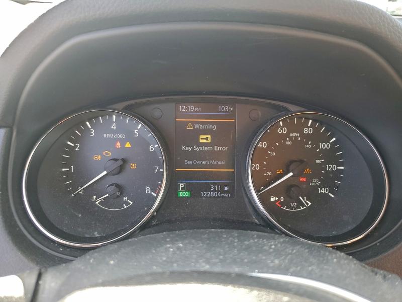 Фото 9 - NISSAN ROGUE