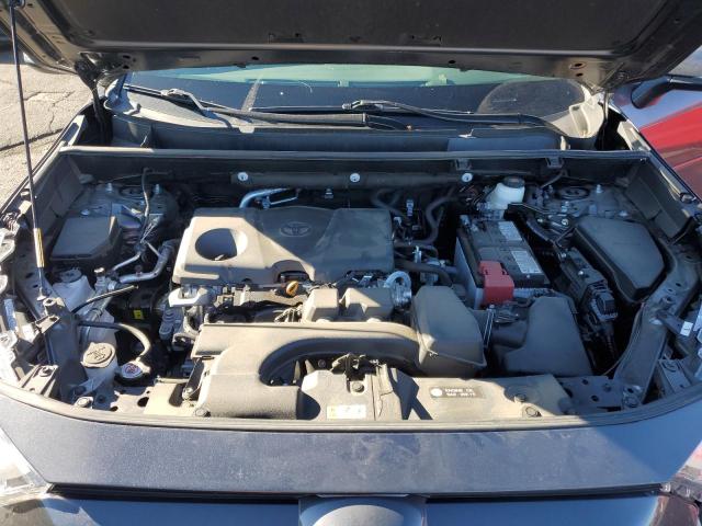 Фото 12 - TOYOTA RAV4